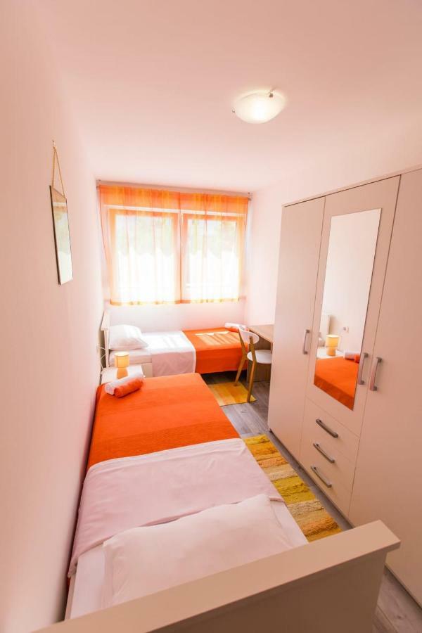 Apartment Amelia Pula Exterior foto